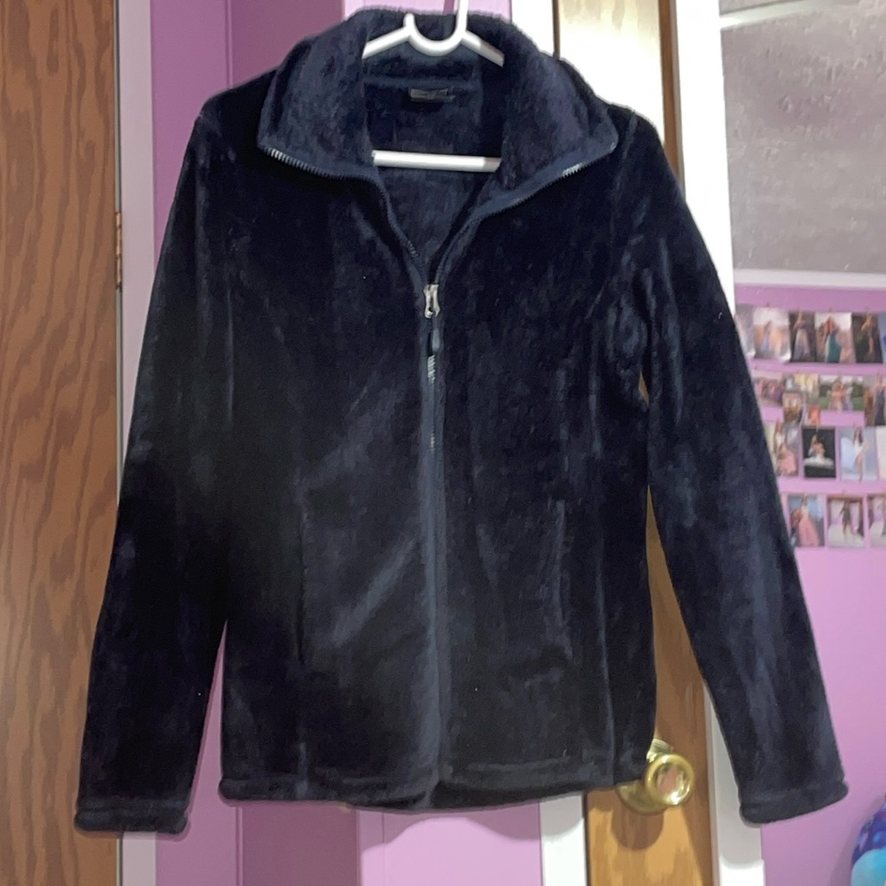 Fuzzy plus zip up jacket